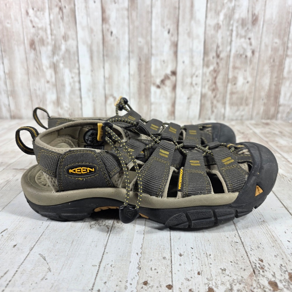KEEN Mens Newport H2 Waterproof‎ Hiking Sandals Gray Yellow 1008399 Size 7